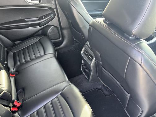 2024 Ford Edge Sport