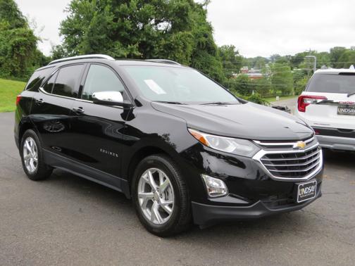 Photo 3 of 3 of 2019 Chevrolet Equinox