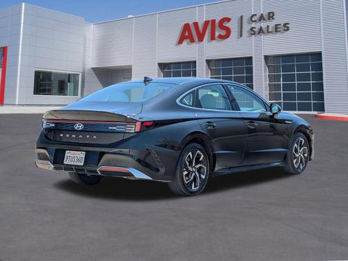 Abyss Black 2025 Hyundai SONATA SEL