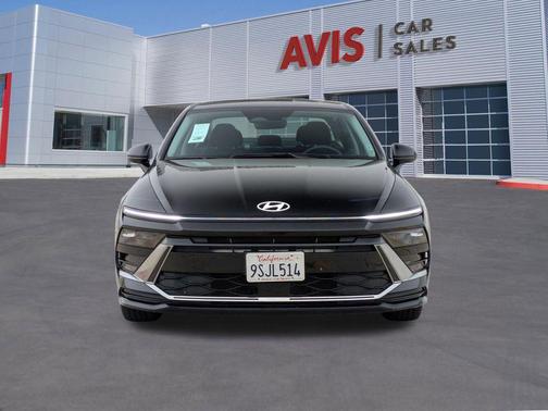 Abyss Black 2025 Hyundai SONATA SEL