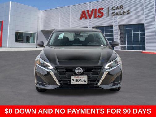 Super Black 2025 Nissan Altima 2.5 SV