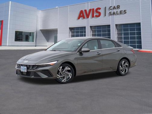 Amazon Gray 2025 Hyundai ELANTRA SEL