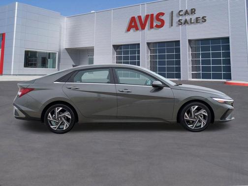 Amazon Gray 2025 Hyundai ELANTRA SEL