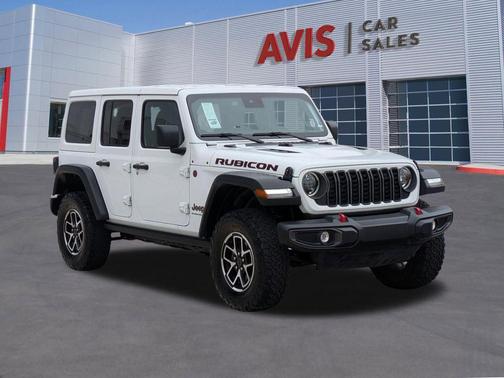 Bright White Clearcoat 2025 Jeep Wrangler Rubicon