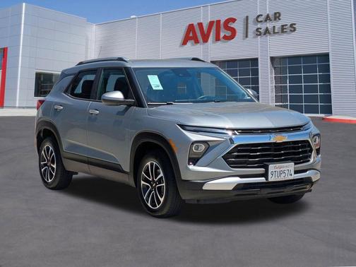 Sterling Gray Metallic 2025 Chevrolet Trailblazer LT