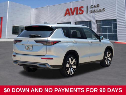 Alloy Silver Metallic 2025 Mitsubishi Outlander SE