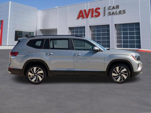 2024 Volkswagen Atlas 2.0T SE w/Technology 4MOTION