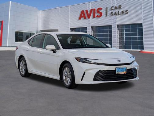 Ice Cap 2025 Toyota Camry LE
