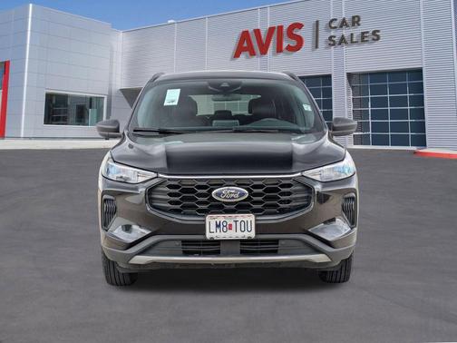 Agate Black Metallic 2025 Ford Escape ST-Line