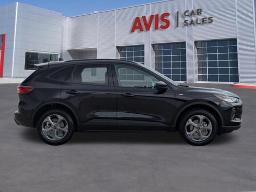 Agate Black Metallic 2025 Ford Escape ST-Line