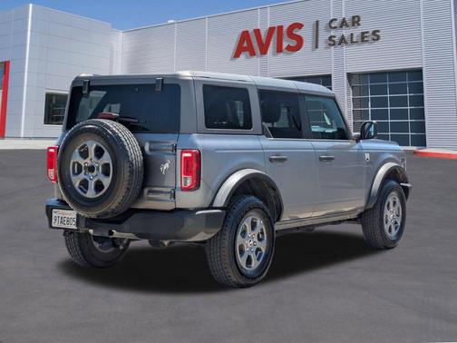 Gray Metallic 2025 Ford Bronco Big Bend