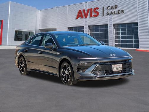 2025 Hyundai SONATA SEL
