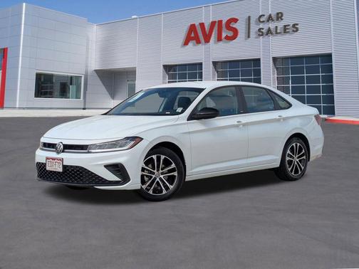 Pure White 2025 Volkswagen Jetta 1.5T Sport