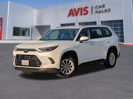 2025 Toyota Grand Highlander XLE