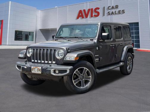 Granite Crystal Metallic Clearcoat 2023 Jeep Wrangler 4-Door Sahara 4x4