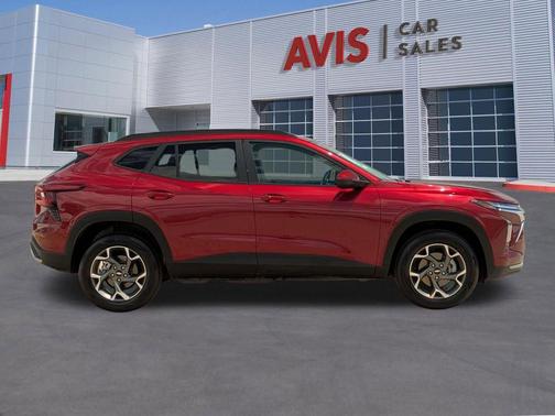 Crimson 2025 Chevrolet Trax LT