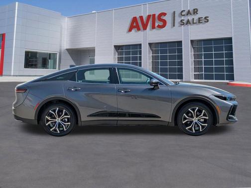 2024 Toyota Crown Limited