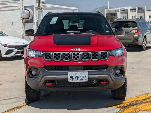 Red Hot Pearlcoat 2025 Jeep Compass Trailhawk