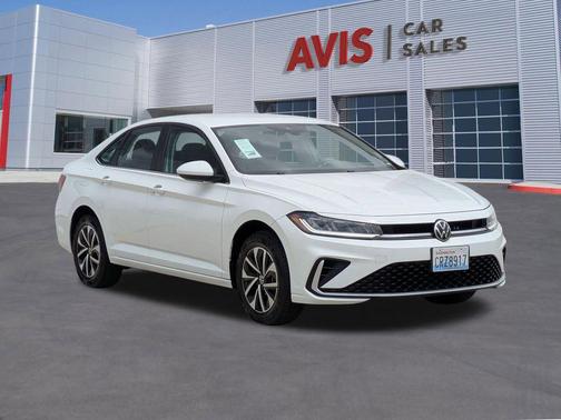 Pure White 2025 Volkswagen Jetta 1.5T S