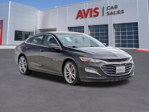 Mosaic Black Metallic 2023 Chevrolet Malibu FWD 1LT