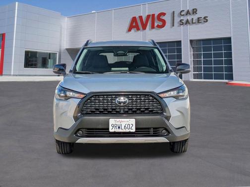 2025 Toyota Corolla Cross LE