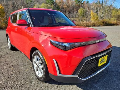 2023 Kia Soul LX
