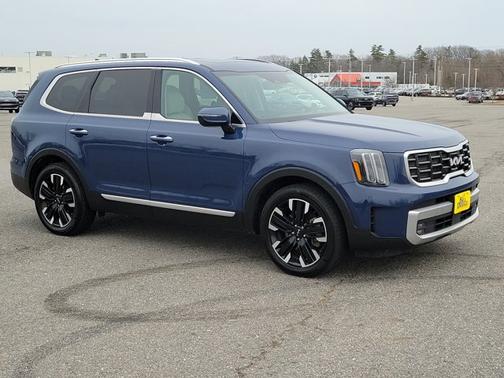 Midnight Lake Blue 2023 Kia Telluride SX