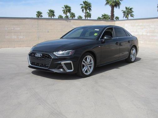 2024 Audi A4 45 S line quattro Premium