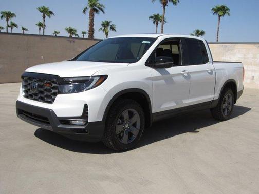 2025 Honda Ridgeline TrailSport+