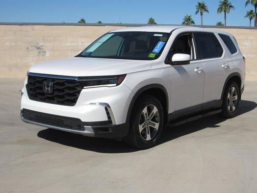 2023 Honda Pilot EX-L 8-Passenger