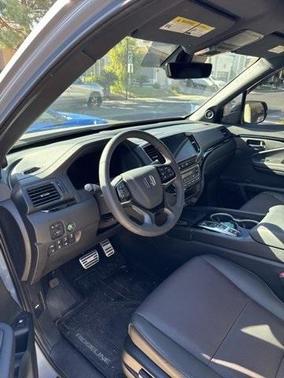 2025 Honda Ridgeline Black Edition