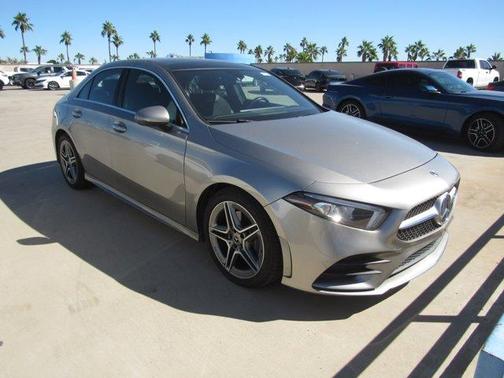 2020 Mercedes-Benz A-Class A 220 4MATIC