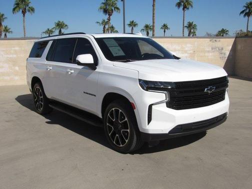 2024 Chevrolet Suburban RST