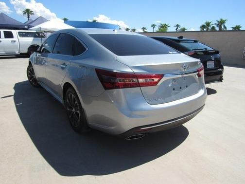2018 Toyota Avalon XLE Plus