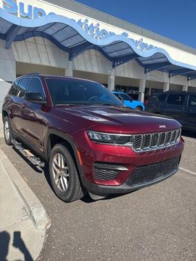 2024 Jeep Grand Cherokee Laredo