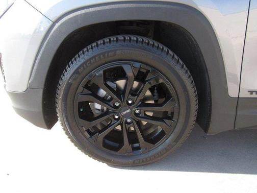 Satin Steel Metallic 2020 GMC Terrain SLT