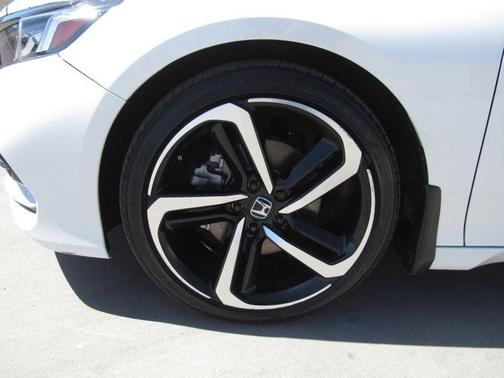 Platinum White Pearl 2020 Honda Accord Sport 1.5T