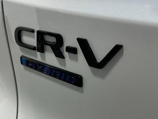 Platinum White Pearl 2026 Honda CR-V Hybrid TrailSport
