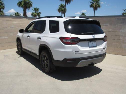 2024 Honda Pilot TrailSport