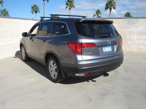 2016 Honda Pilot LX