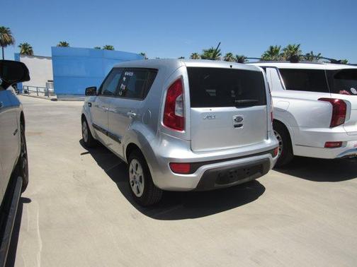Bright Silver Metallic 2012 Kia Soul Base