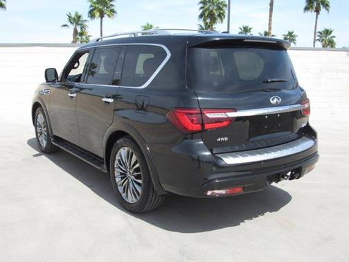 2021 INFINITI QX80 SENSORY