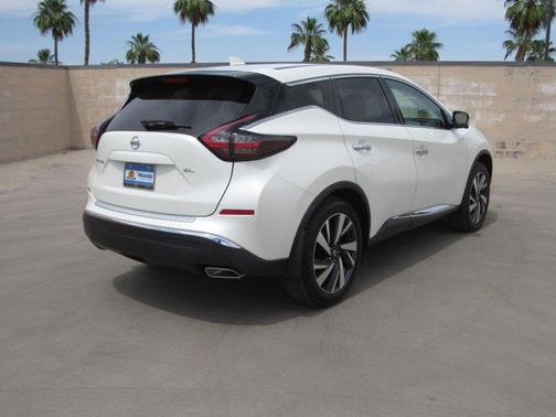 2022 Nissan Murano SL