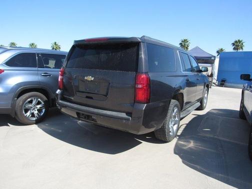 2016 Chevrolet Suburban LT