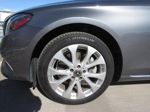 2018 Mercedes-Benz E-Class E 300