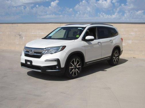 2019 Honda Pilot Touring 8-Passenger
