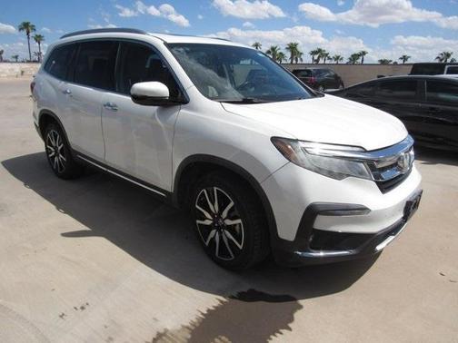 2019 Honda Pilot Touring 8-Passenger