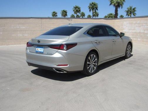 2021 Lexus ES 350 Base