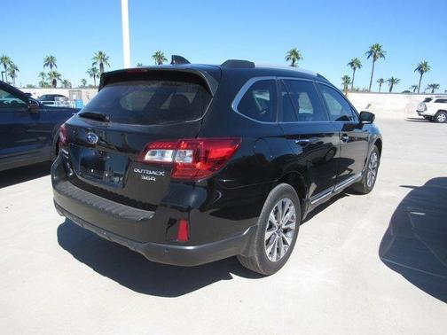 2017 Subaru Outback 3.6R Touring