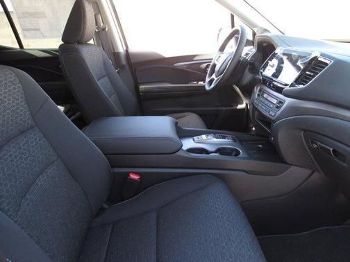 2025 Honda Ridgeline Sport